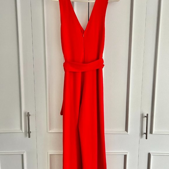 Leith Deep V-Neck Jumpsuit - Size Small - Picture 6 of 8